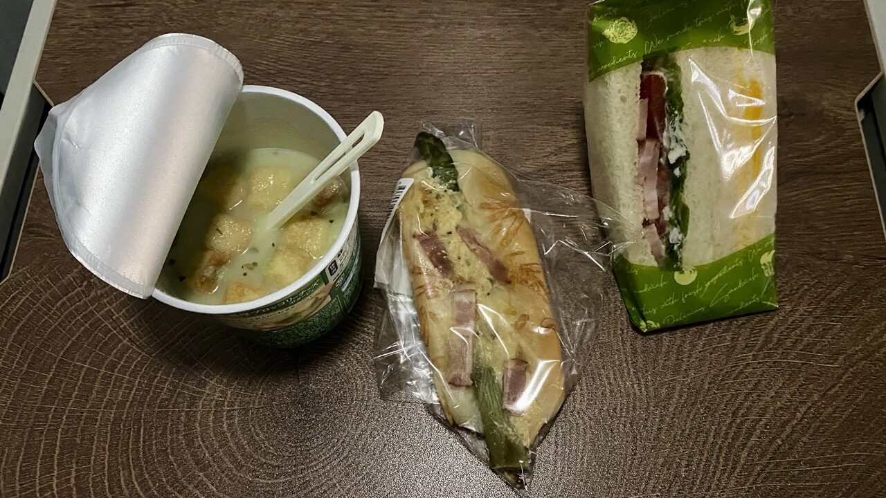 車中泊　ご飯