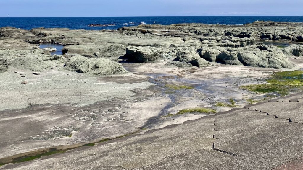 青森県　深浦　千畳敷海岸