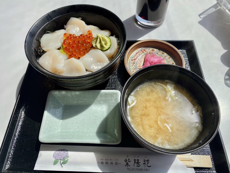 道の駅みんまや　レストラン　ホタテいくら丼　青森県の道の駅